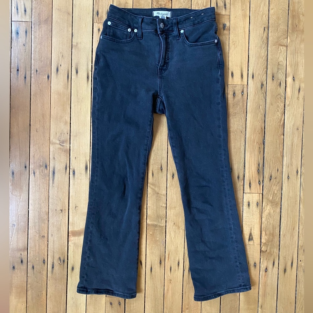 Madewell Curvy Kick Out Crop Jeans in Starkey Wash, size 26